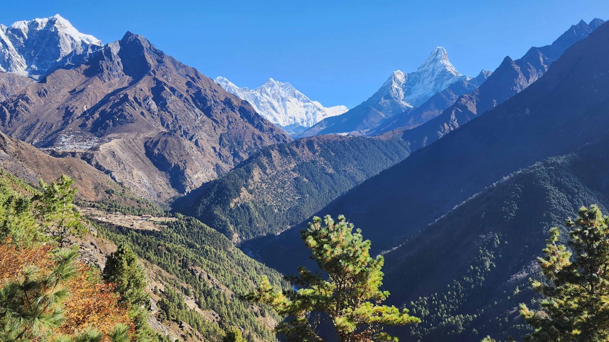Ama Dablam and the Khumbu valley from the trail near Namche